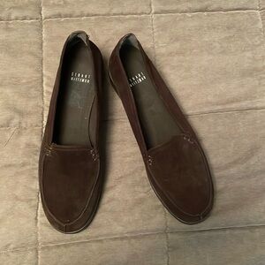 STUART WEITZMAN Brown Suede Loafers. 8.5 M Great condition. 1.25 heel.